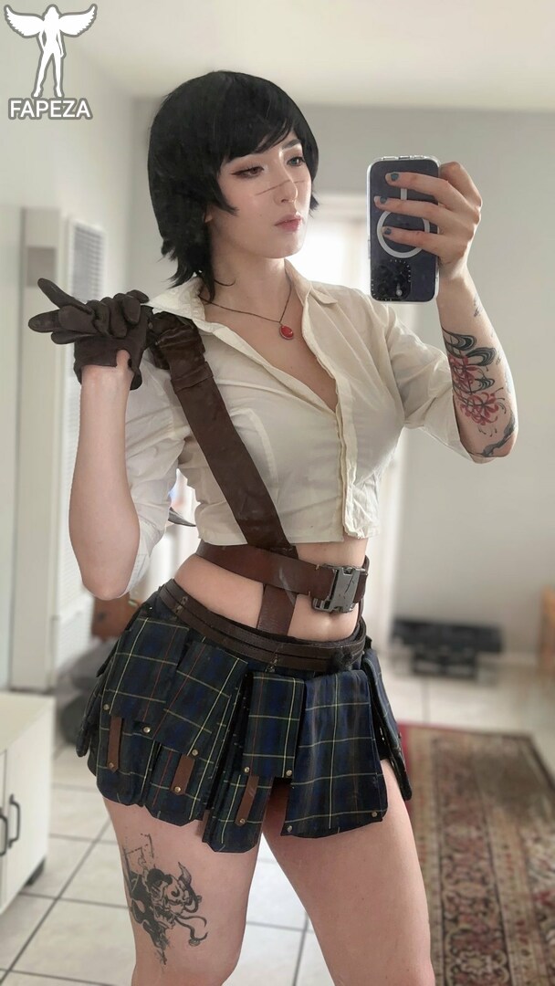 Caytie Cosplay